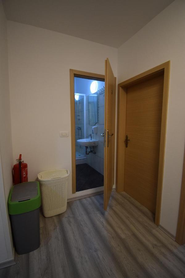 Secret Garden Apartment Koper Exterior photo