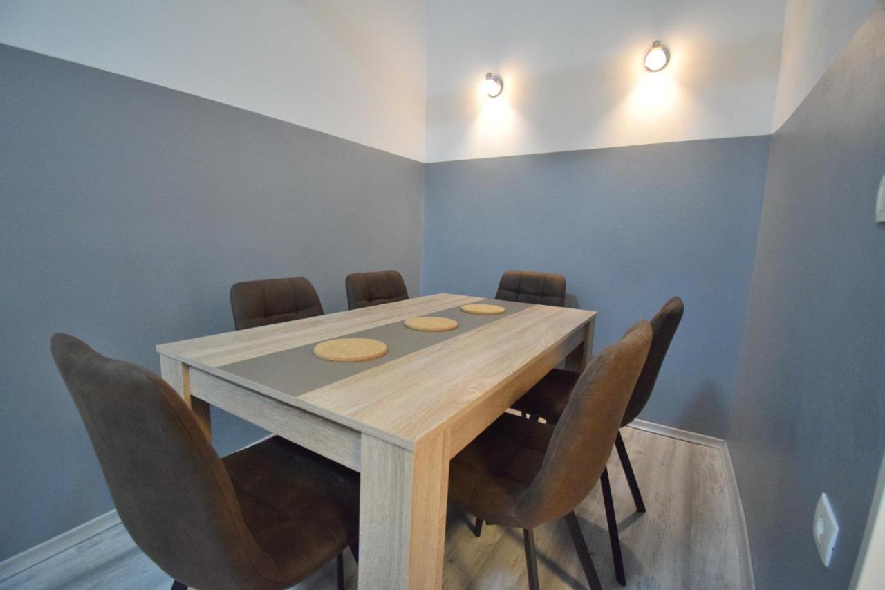 Secret Garden Apartment Koper Exterior photo